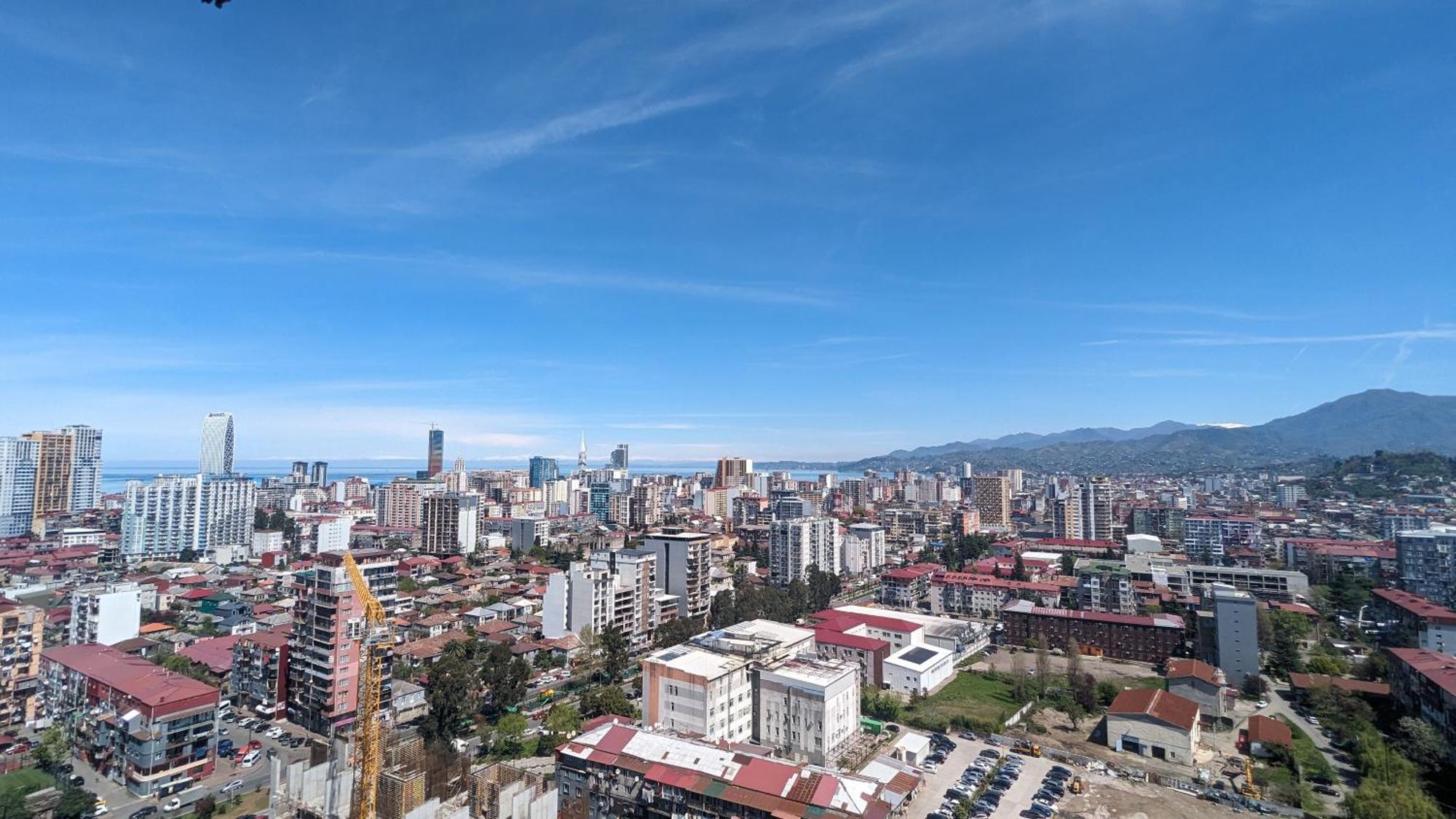 Gg Aparthotel Batumi Bagian luar foto