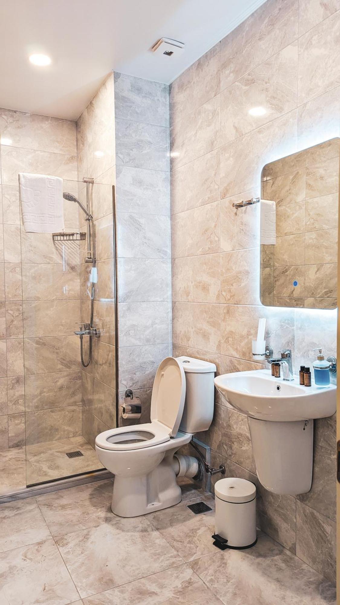 Gg Aparthotel Batumi Bagian luar foto